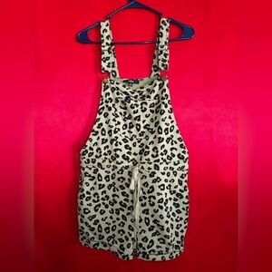 Lulu's Olive/Black Leopard Cute One Piece Shorts Overalls Size Medium